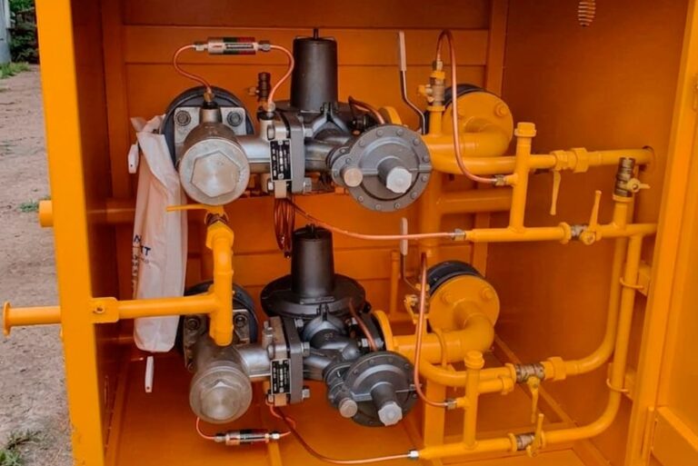 Регуляторы давления газа РДНК-400 в составе ГРПШ-04-2У1