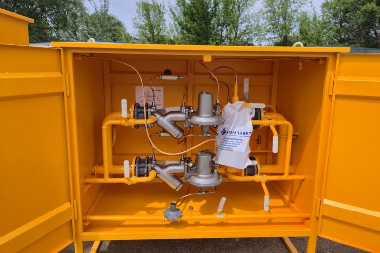 Фильтр газа с ИПД и запорная арматура в составе ГРПШ-ГКС-04-2У1