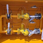 Внутреннее устройство ГРПШ-ГКС-2А-2Н с регуляторами давления РДНК-50/400